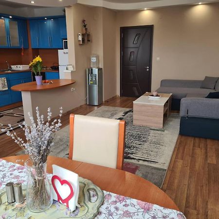 Boutique Apartment Jana Sjumen Eksteriør bilde